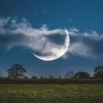 200 creative moon captions for instagram